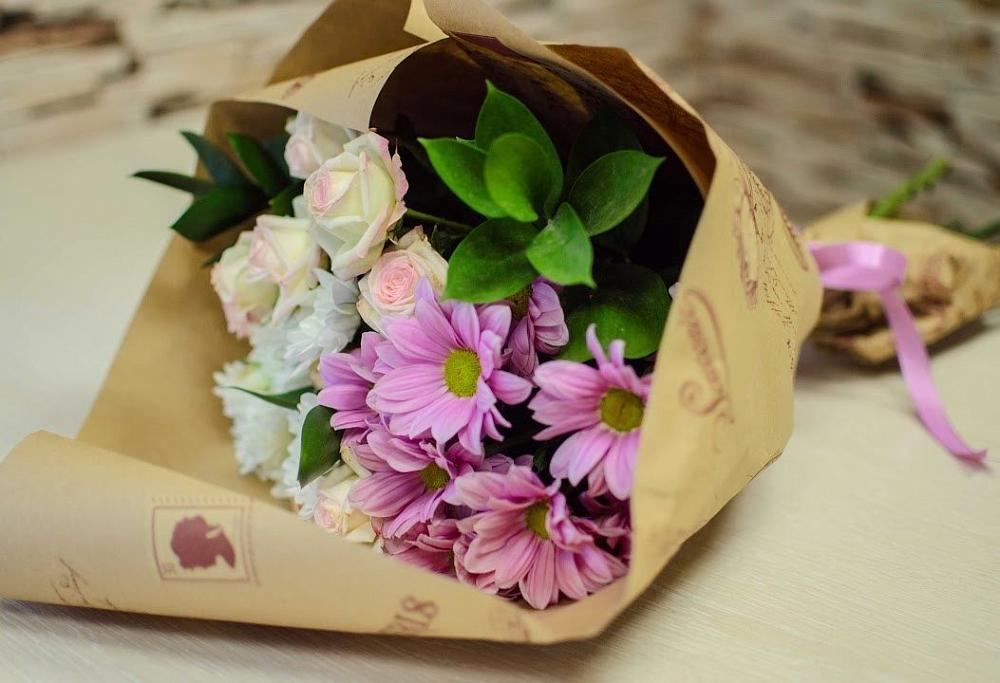 Букет цветов из: Розы и Хризантемы в Жостово