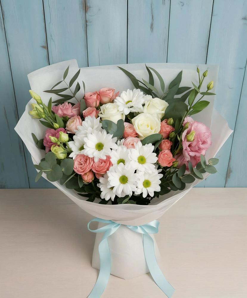 Букет цветов из: Розы, Лизиантусы и Хризантемы в Жостово