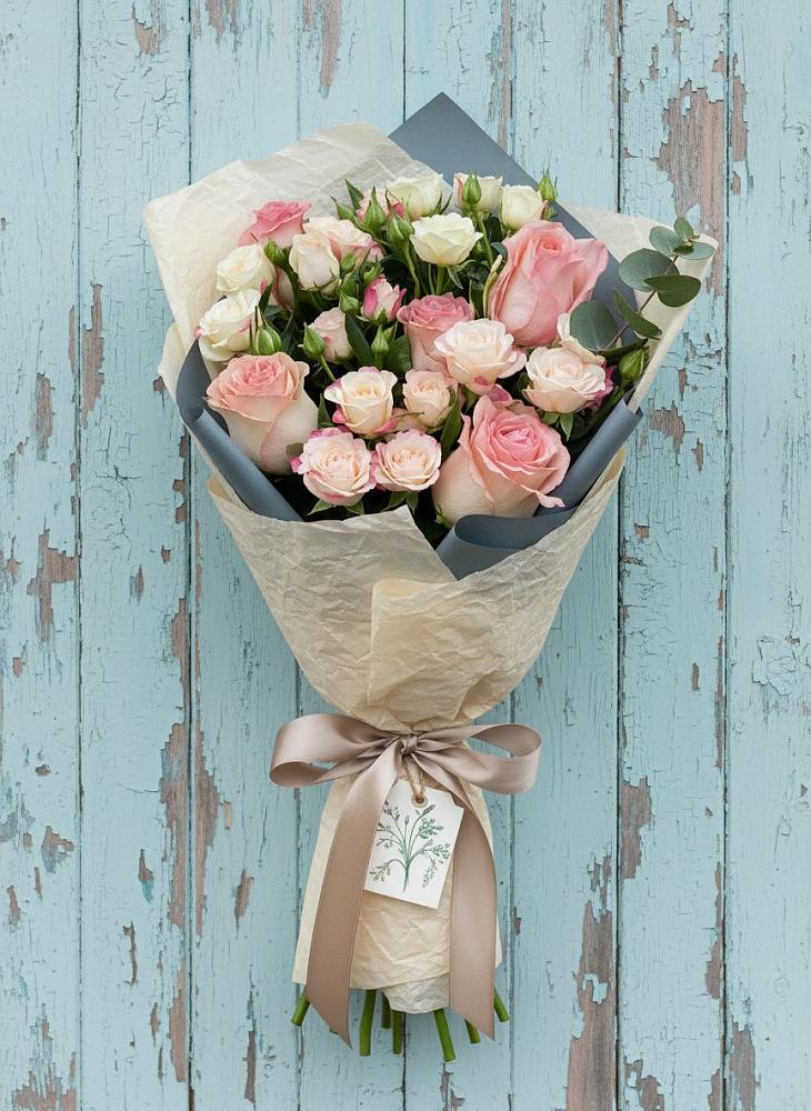 Букет цветов из: Розы в Жостово