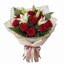 Букет цветов из:  Лилии и Розы в Жостово