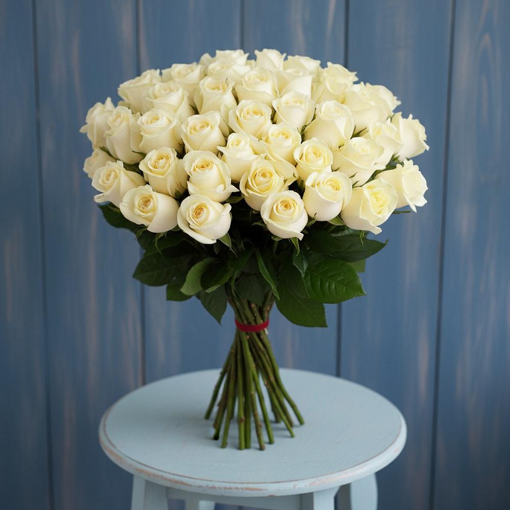 Букет 51 Белая роза Эдлесс Лав в Жостово