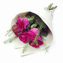 Букет цветов из:  Розы в Жостово