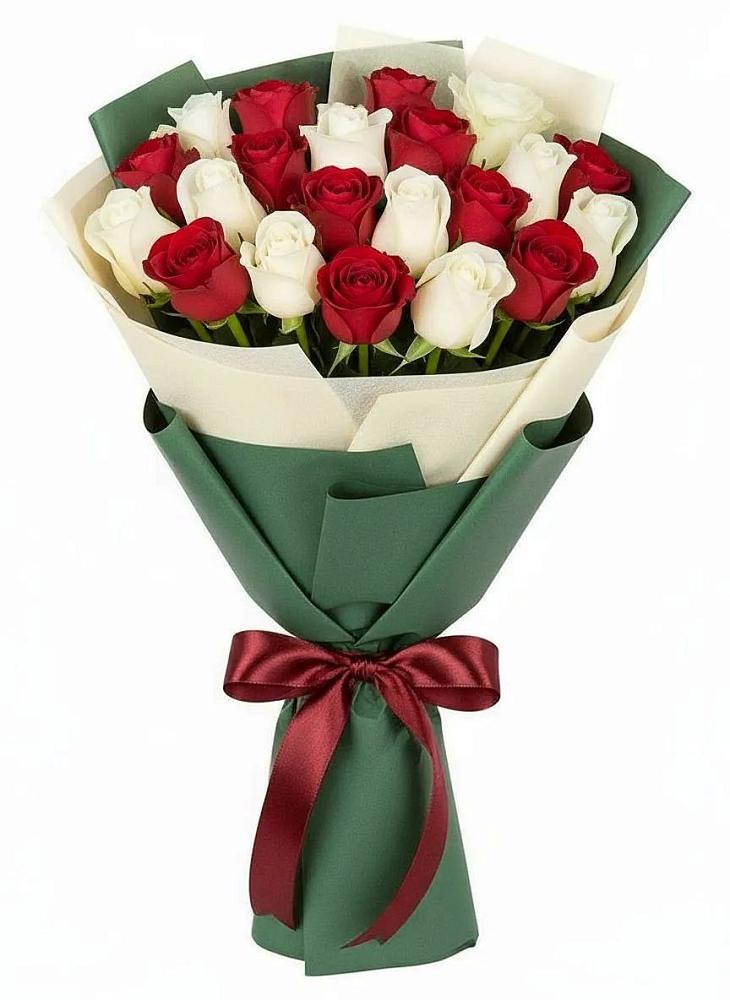 Букет Микс из красных и белых роз в Жостово