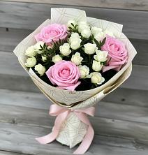 Букет цветов из:  Розы в Жостово