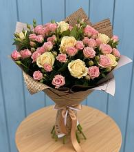 Букет цветов из:  Розы в Жостово