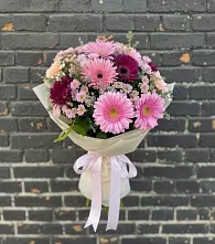 Букет цветов из:  Герберы и Хризантемы #REPLACE_PRED# Жостово