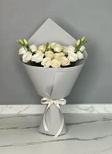 Букет цветов из:  Розы и Лизиантусы в Жостово